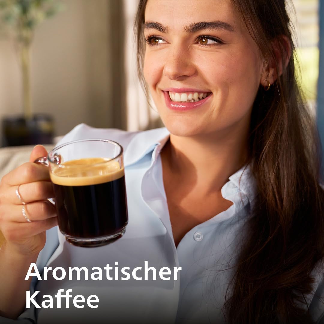 Espressomaschine der Serie 5500, LatteGo Milchsystem, integriertes Mahlwerk, 20 Voreinstellungen für Heiß- und Eiskaffee, Schnellstart, SilentBrew, 15 bar Druck, Black Chrome (EP5544/94)